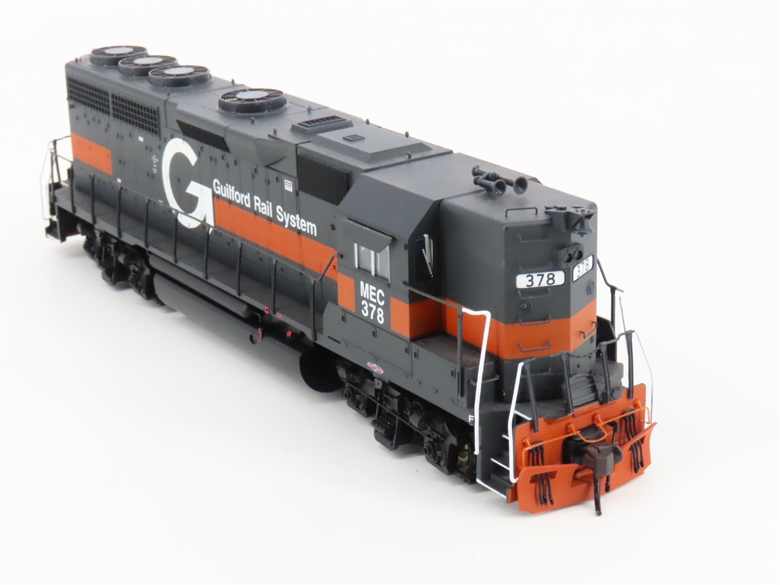 HO Scale Atlas Master 8942 MEC Guilford Rail GP40 High Hood Diesel #378 w/ DCC