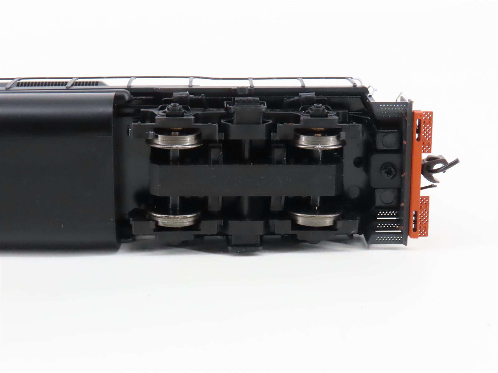 HO Scale Atlas Master 8942 MEC Guilford Rail GP40 High Hood Diesel #378 w/ DCC