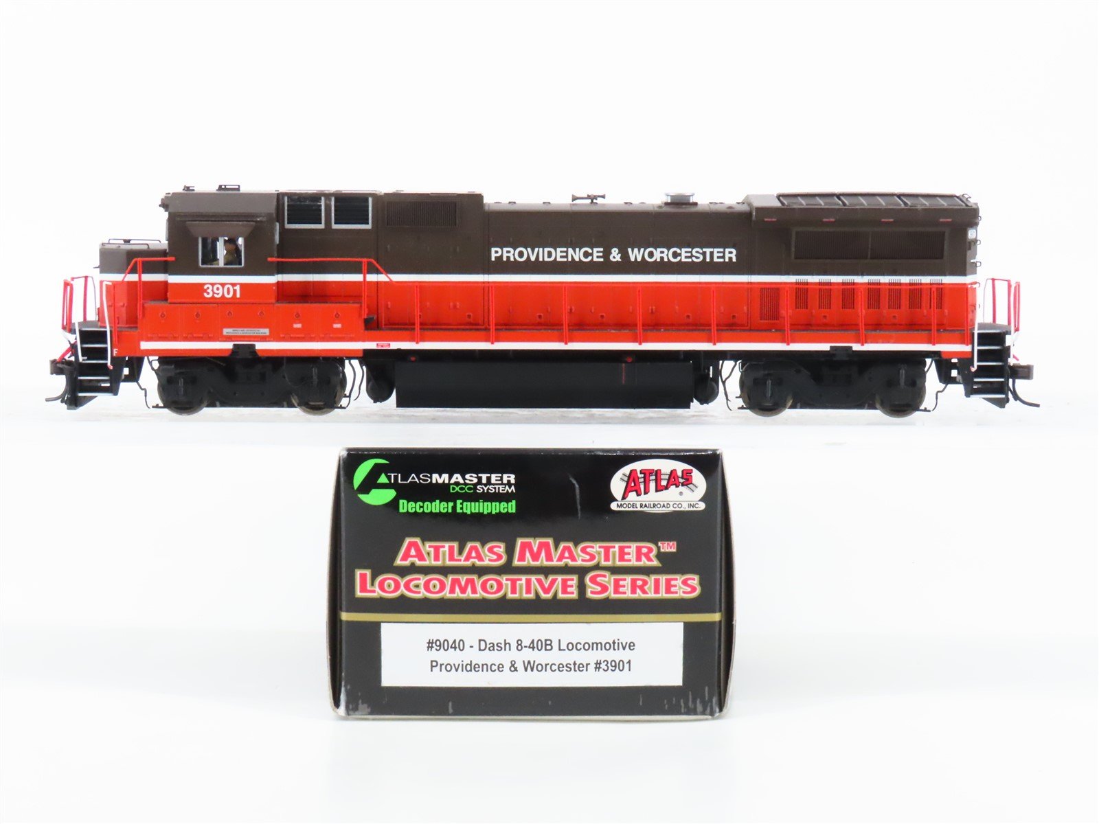 HO Scale Atlas Master 9040 P&W Providence Worcester Dash 8-40B Diesel 3901 w/DCC
