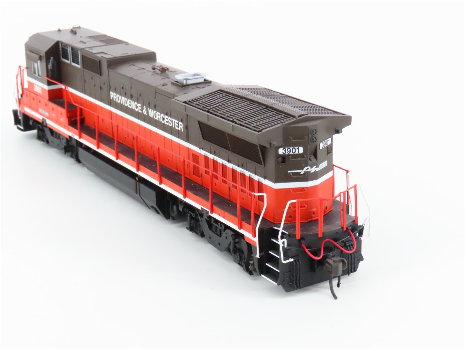 HO Scale Atlas Master 9040 P&W Providence Worcester Dash 8-40B Diesel 3901 w/DCC