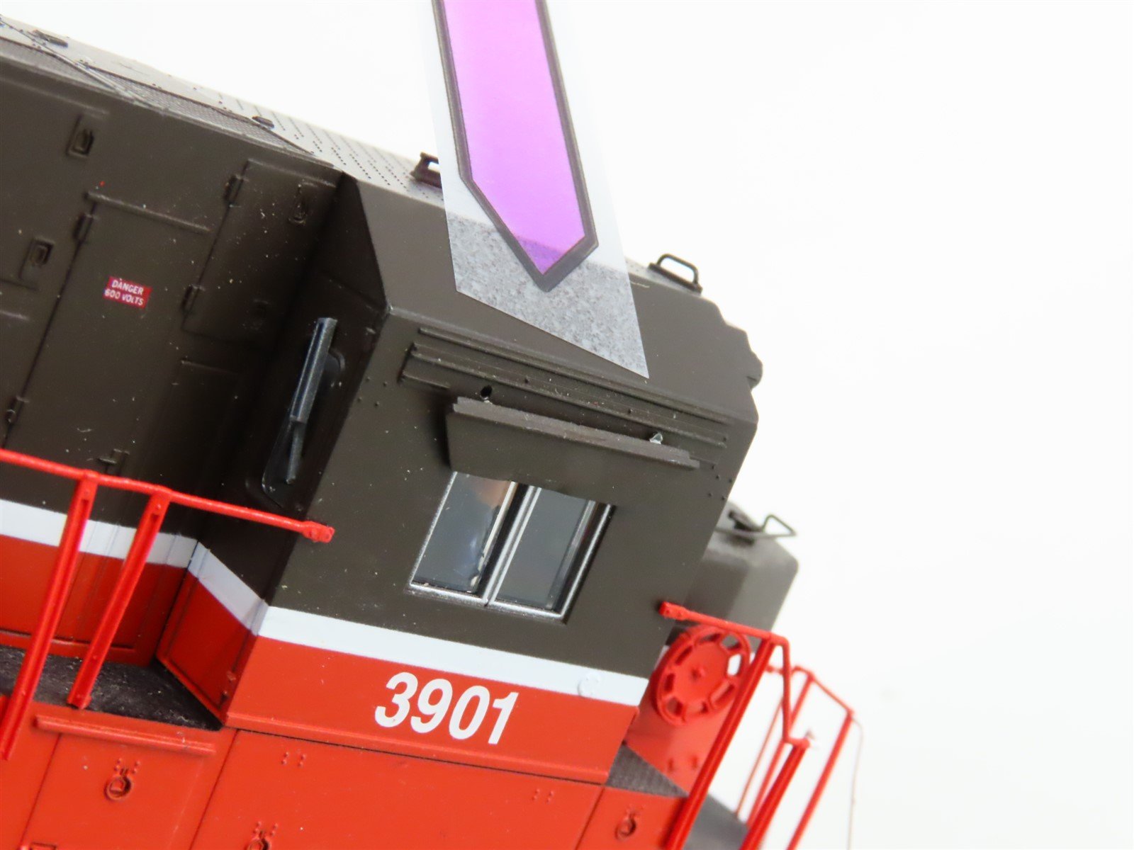 HO Scale Atlas Master 9040 P&W Providence Worcester Dash 8-40B Diesel 3901 w/DCC