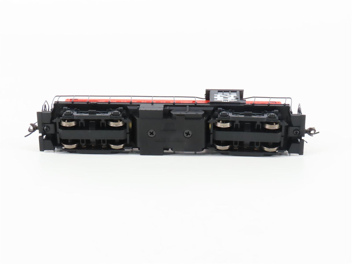 HO Scale Atlas Classic 7117 NH New Haven RS1 Diesel Locomotive #0664 DCC ONLY