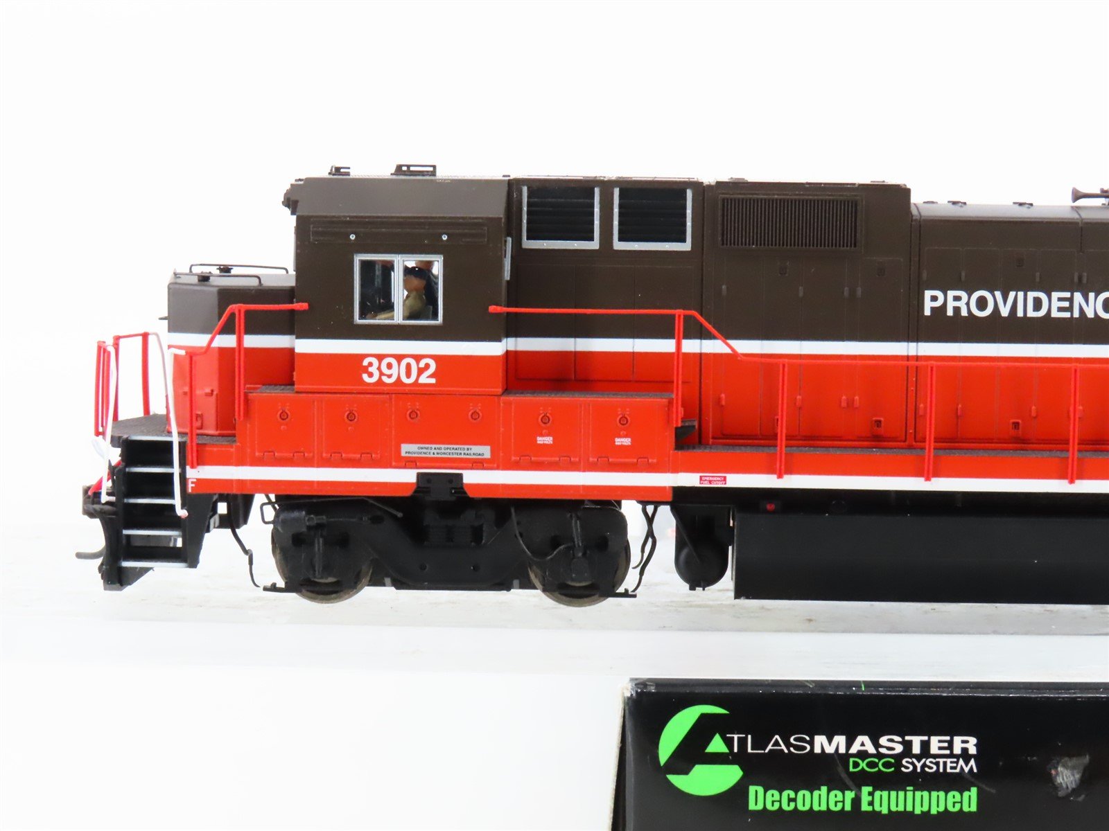 HO Scale Atlas Master 9041 P&W Providence Worcester Dash 8-40B Diesel 3902 w/DCC