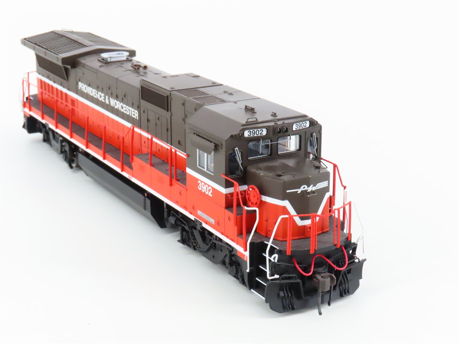 HO Scale Atlas Master 9041 P&W Providence Worcester Dash 8-40B Diesel 3902 w/DCC