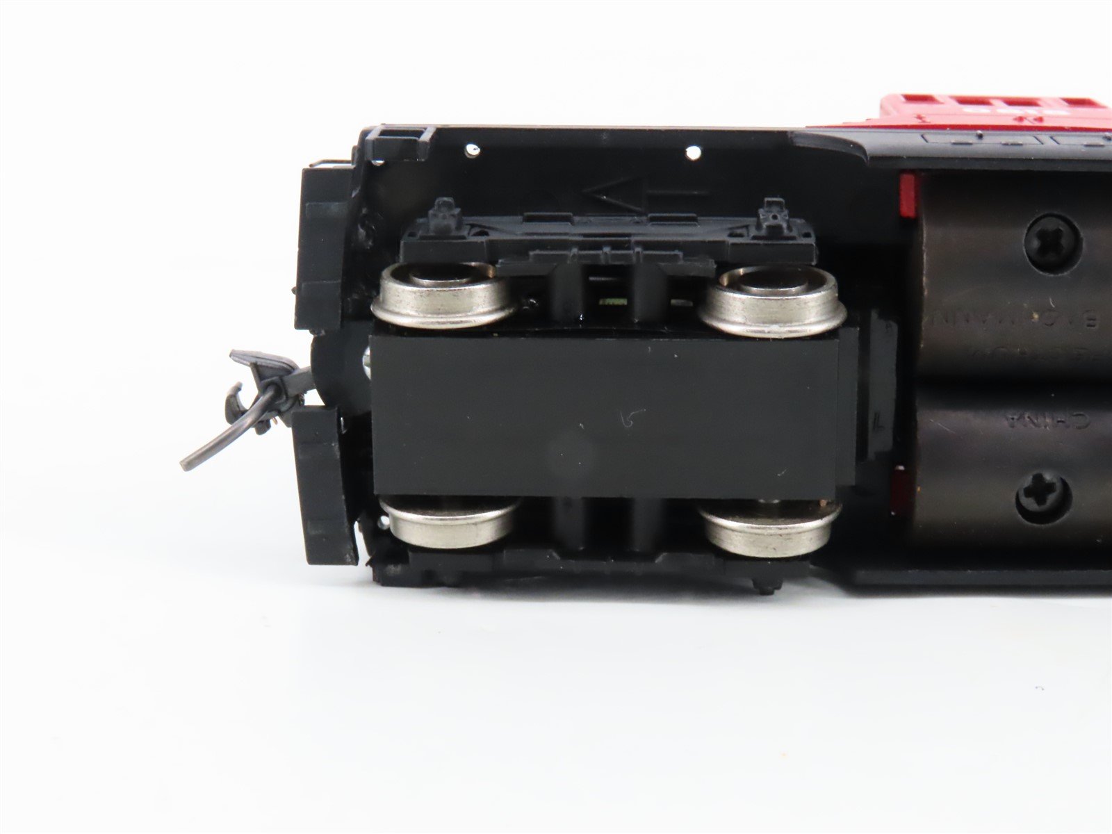 HO Scale Bachmann 80021 NH New Haven GE 44-Tonner Diesel Locomotive #0818