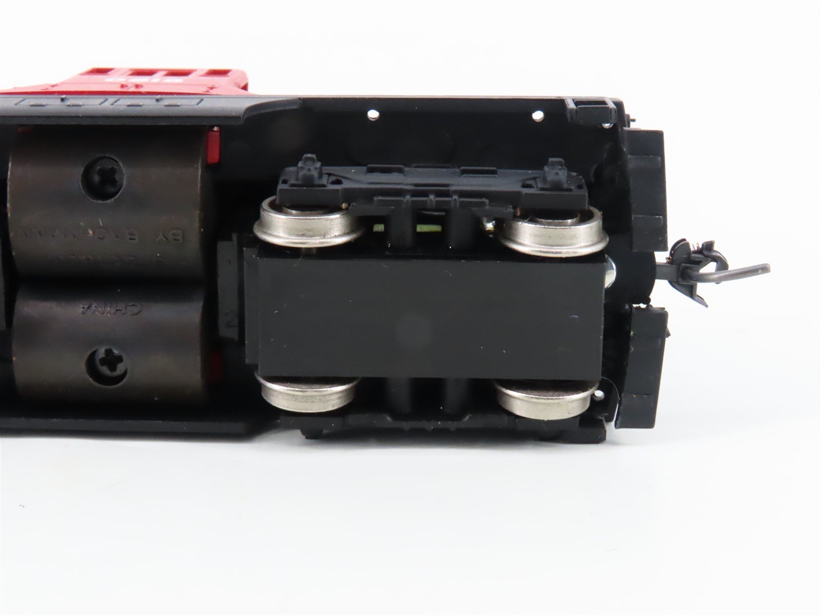 HO Scale Bachmann 80021 NH New Haven GE 44-Tonner Diesel Locomotive #0818