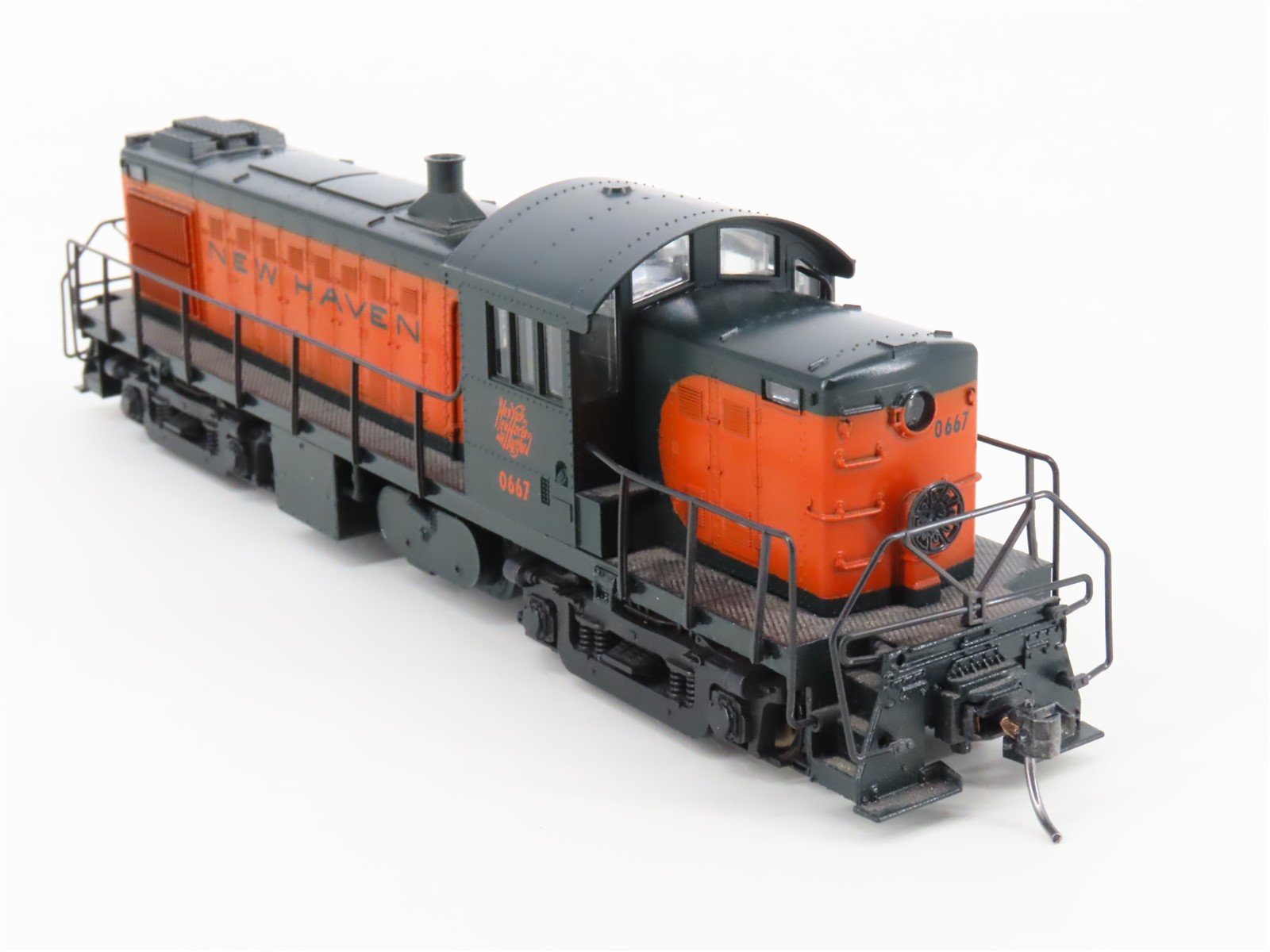 HO Scale KATO NH New Haven RS1 Diesel Locomotive #0667 DCC ONLY