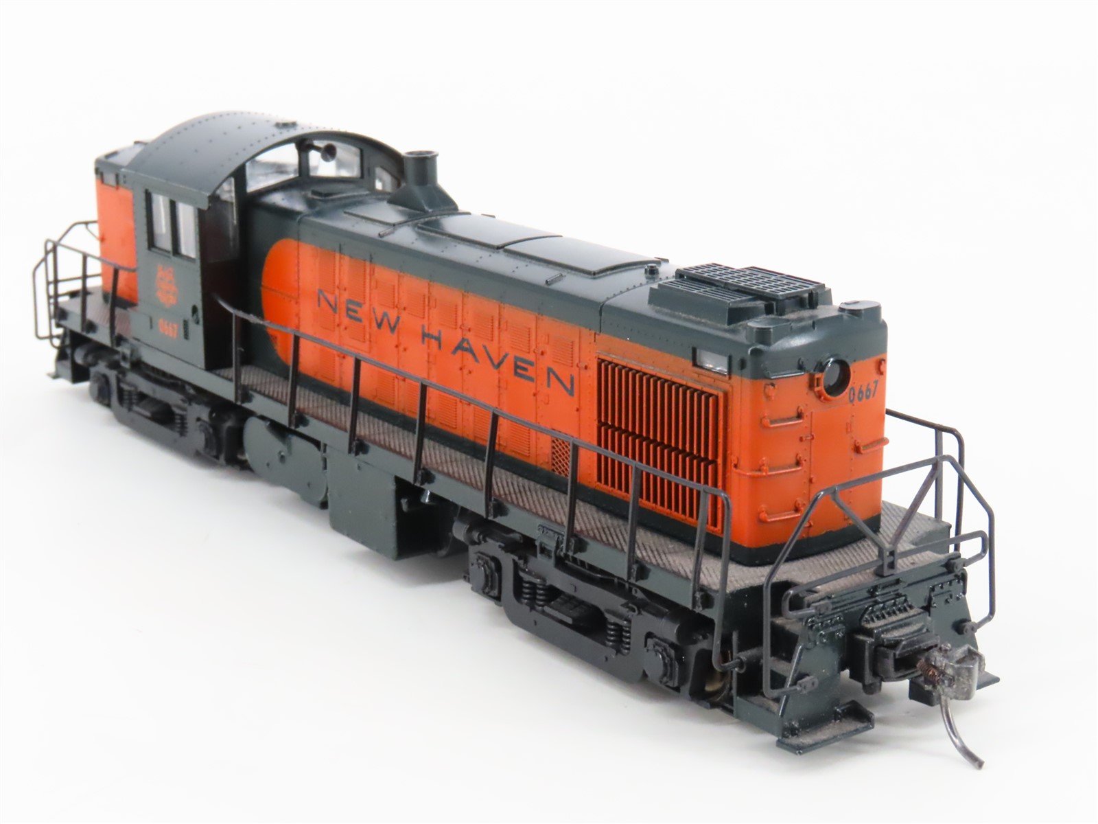 HO Scale KATO NH New Haven RS1 Diesel Locomotive #0667 DCC ONLY