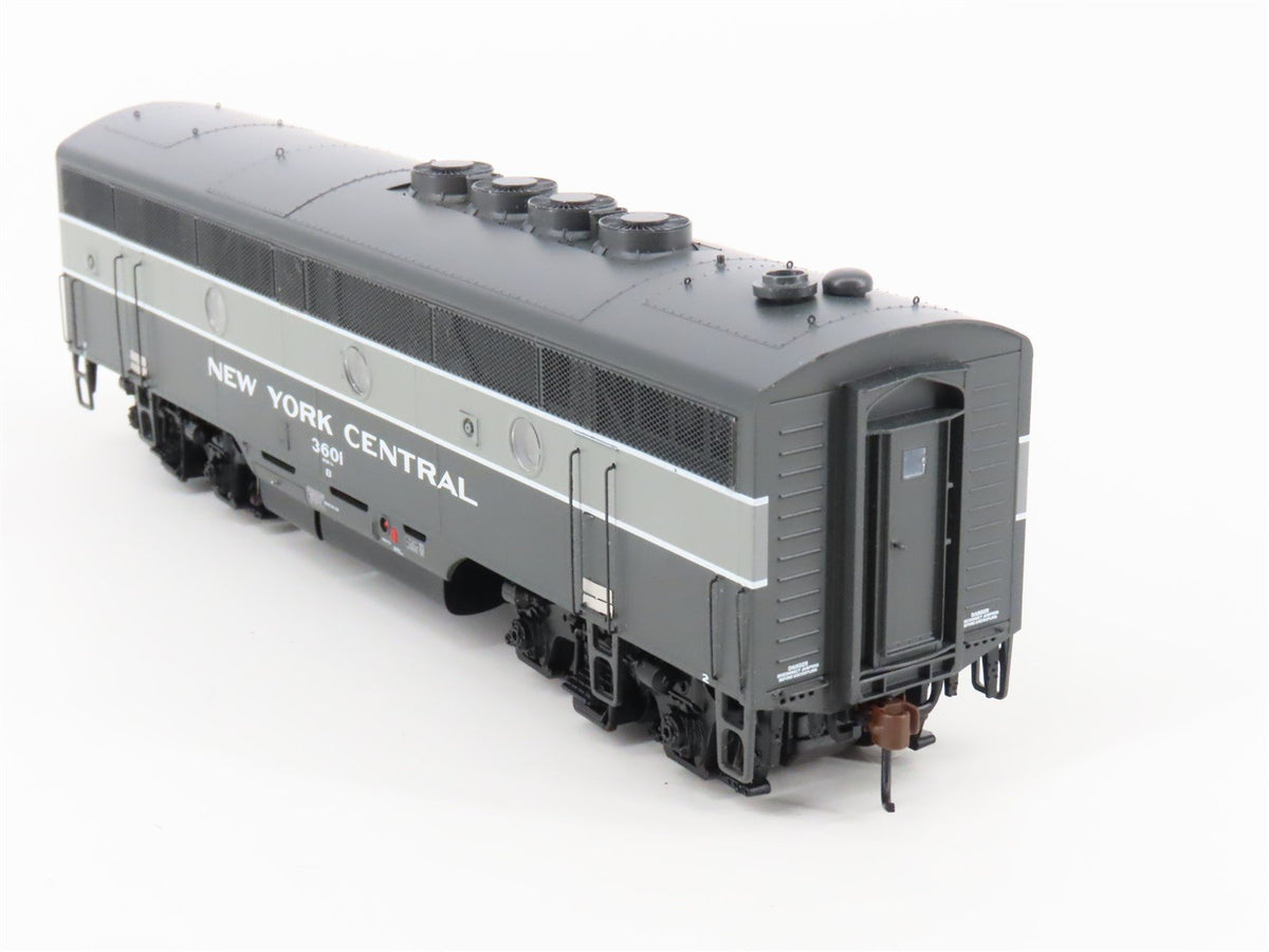 HO Athearn Genesis G22101B NYC New York Central F3B Diesel #3601 w/ DCC &amp; Sound