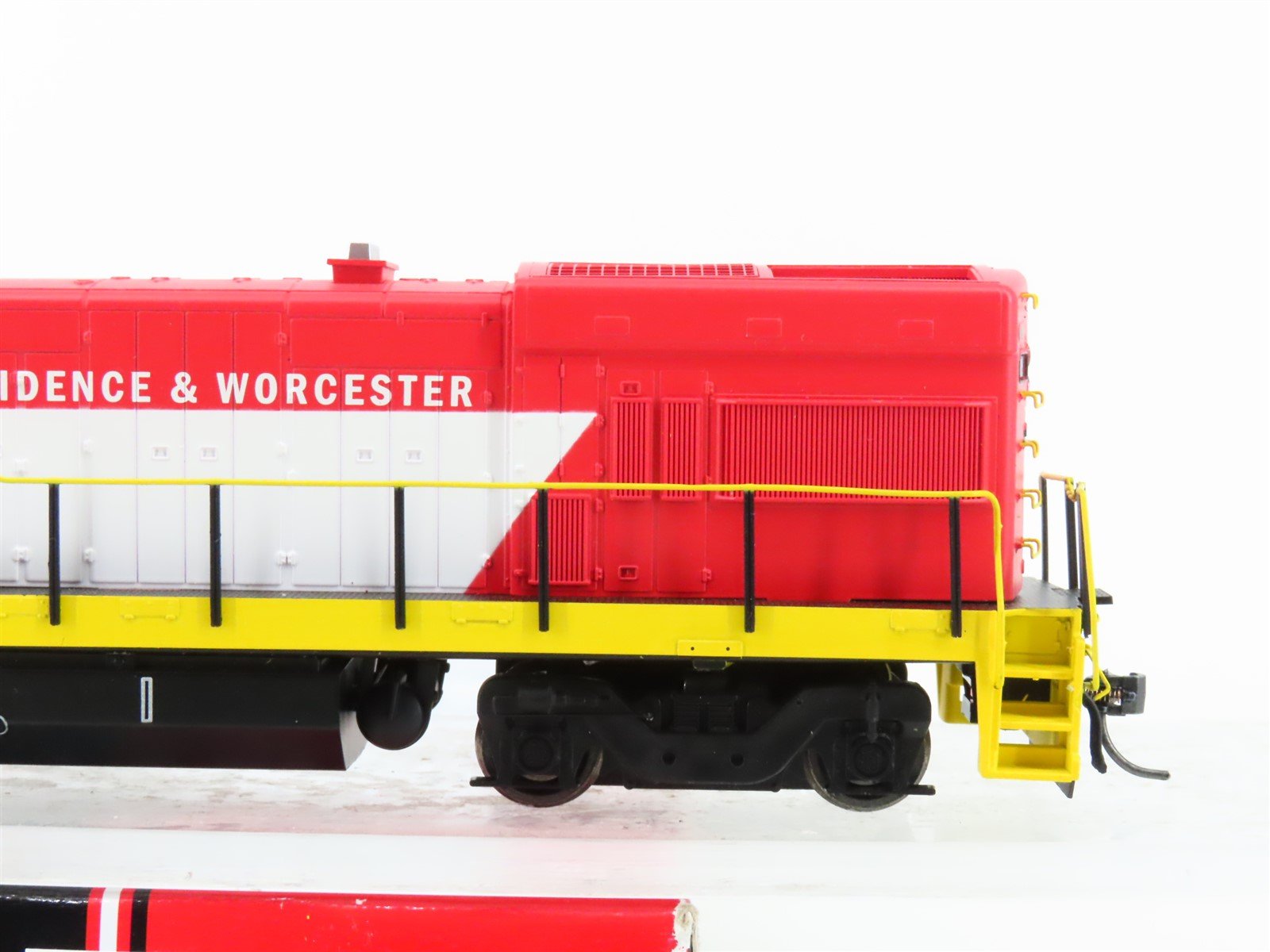 HO Intermountain 49454S-01 P&W Railway U18B Diesel Loco #1801 w/ DCC & Sound