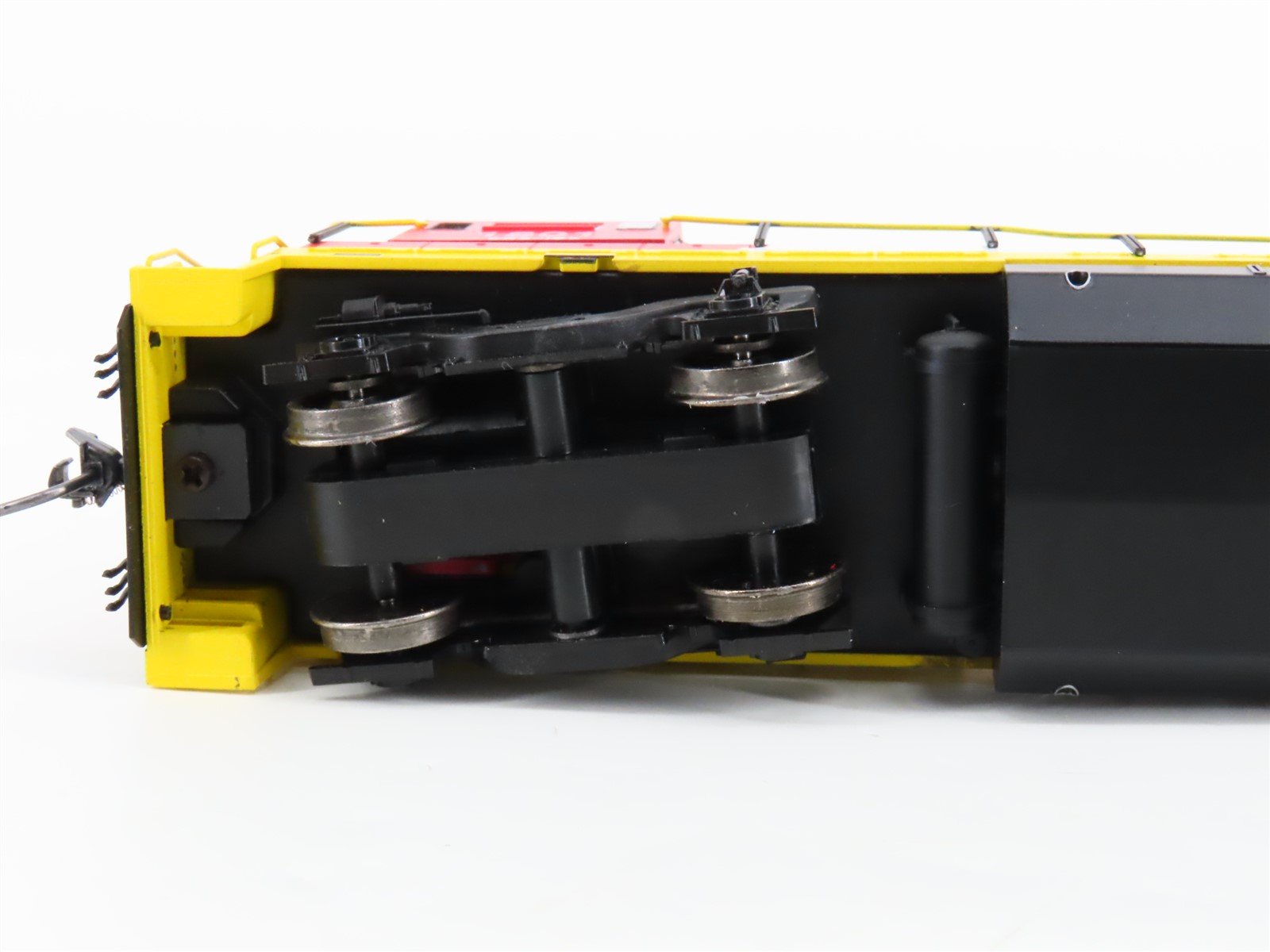 HO Intermountain 49454S-01 P&W Railway U18B Diesel Loco #1801 w/ DCC & Sound