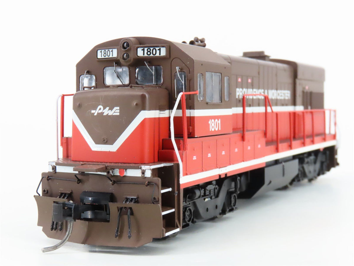 HO Intermountain 49455S-01 P&amp;W Railway U18B Diesel Loco #1801 w/ DCC &amp; Sound