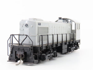 HO Scale Atlas 8070 Undecorated S-2 Diesel Locomotive