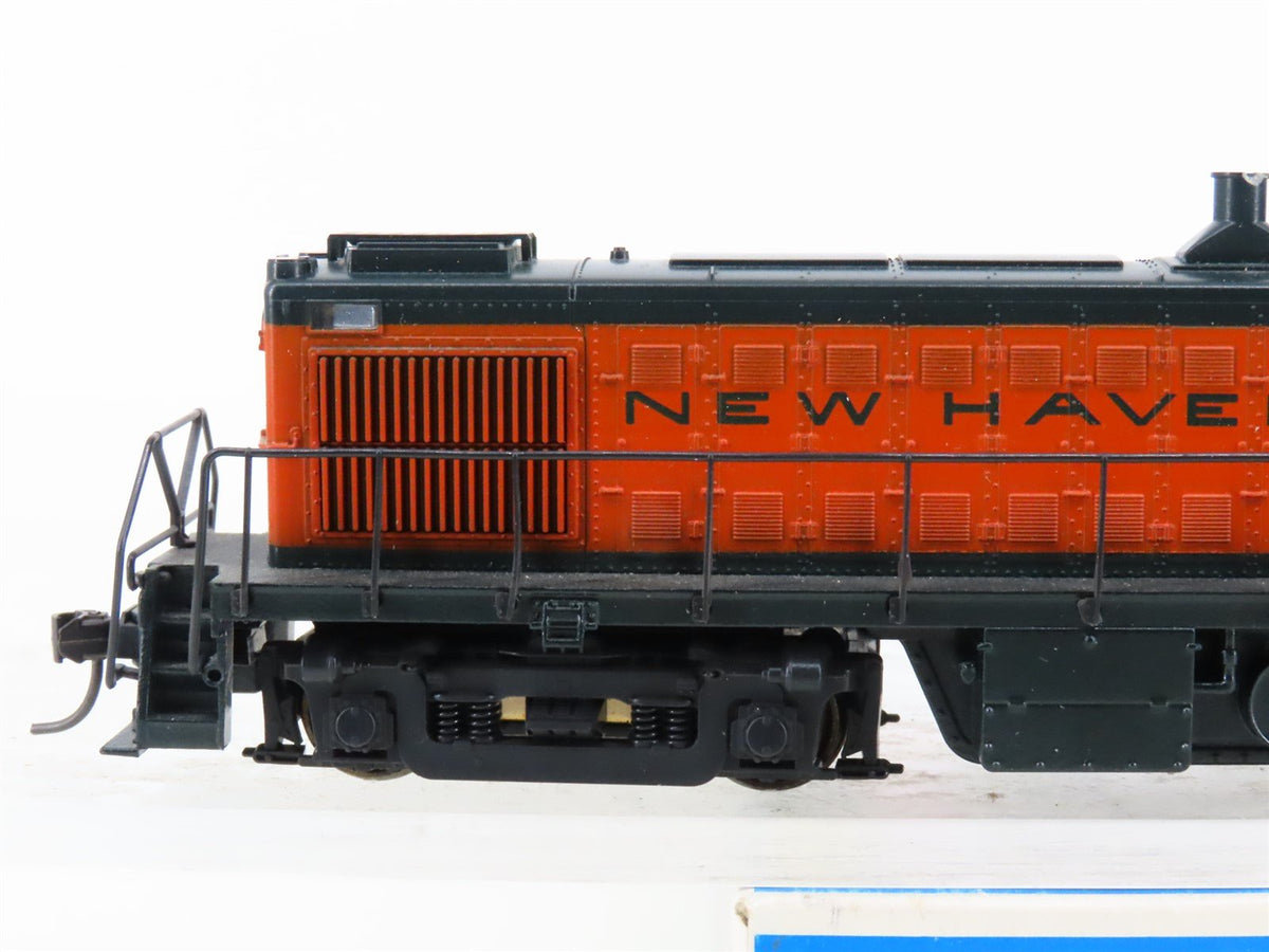 HO Scale Atlas 8112 NH New Haven RS-1 Diesel Locomotive #0667