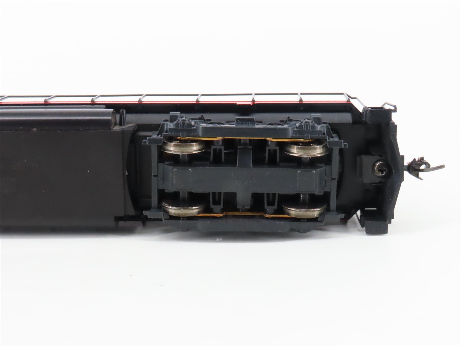 HO Scale Atlas 8038 NH New Haven C425 Diesel Locomotive #2553 w/ DCC