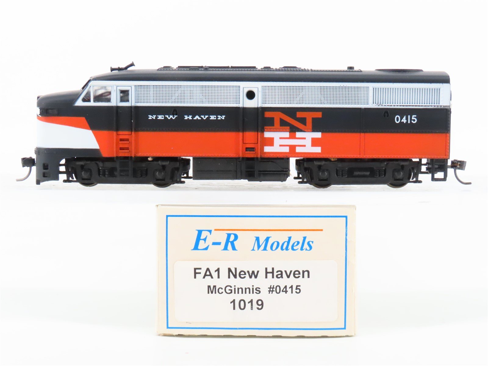 HO Scale E-R Models 1019 NH New Haven FA-1 Diesel Locomotive #0415 DCC ONLY