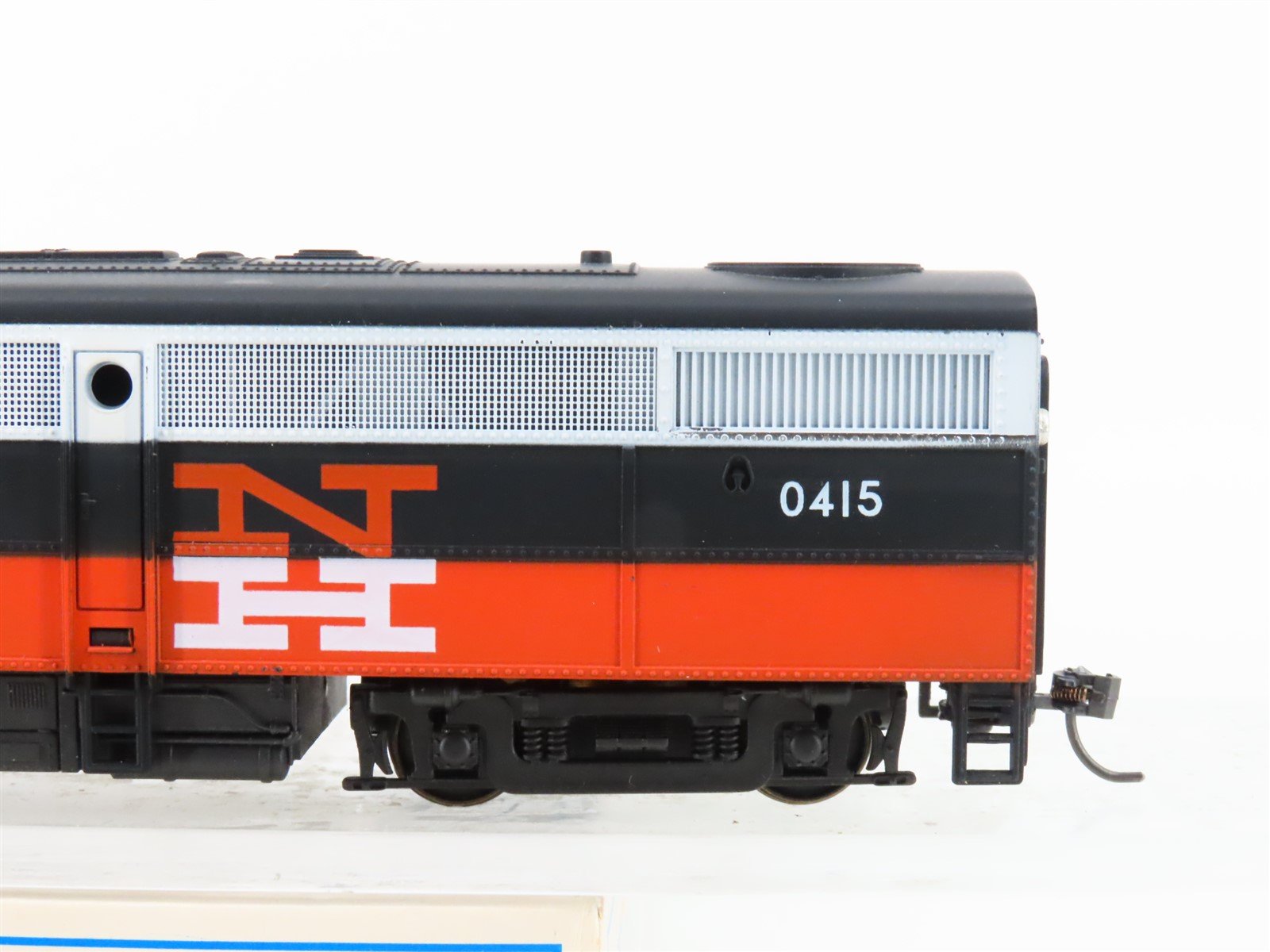 HO Scale E-R Models 1019 NH New Haven FA-1 Diesel Locomotive #0415 DCC ONLY