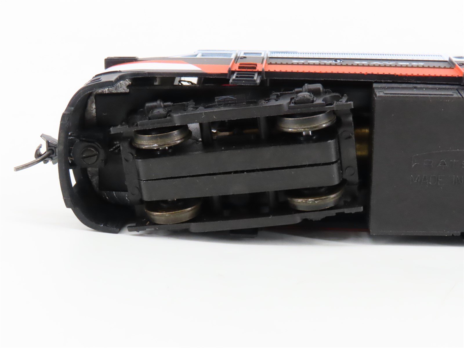 HO Scale E-R Models 1019 NH New Haven FA-1 Diesel Locomotive #0415 DCC ONLY