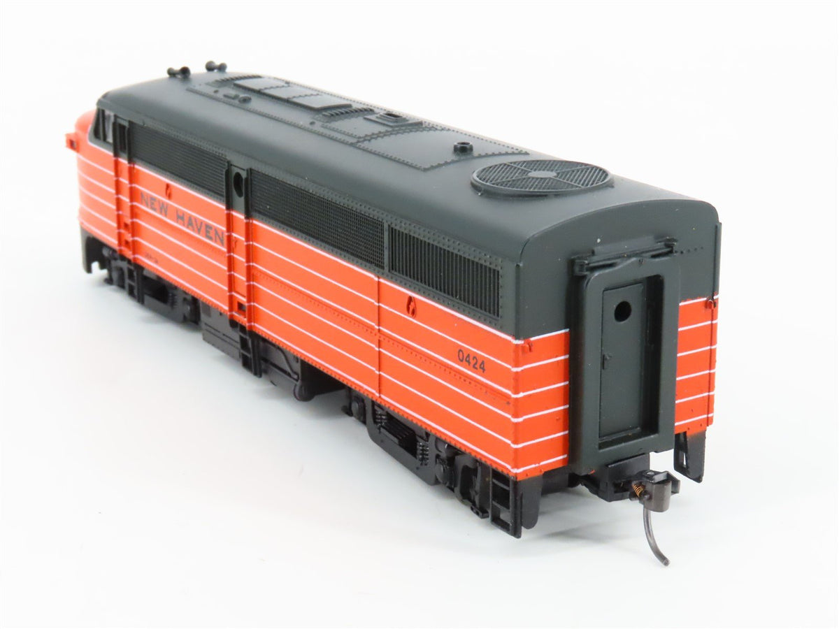 HO Scale E-R Models 1018 NH New Haven FA-1 Diesel Locomotive #0424