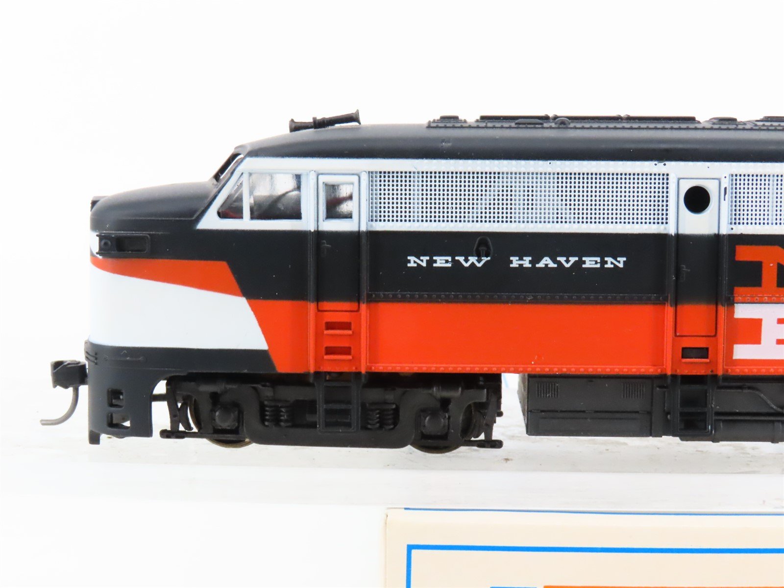 HO Scale E-R Models 1019-1 NH New Haven FA-1 Diesel Locomotive #0419 DCC ONLY
