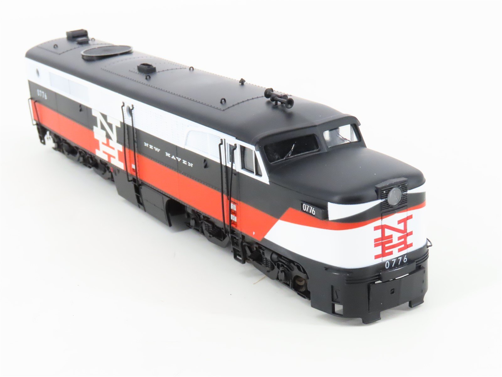 HO Scale Proto 2000 21683 NH New Haven PA-1 Diesel Locomotive #0776
