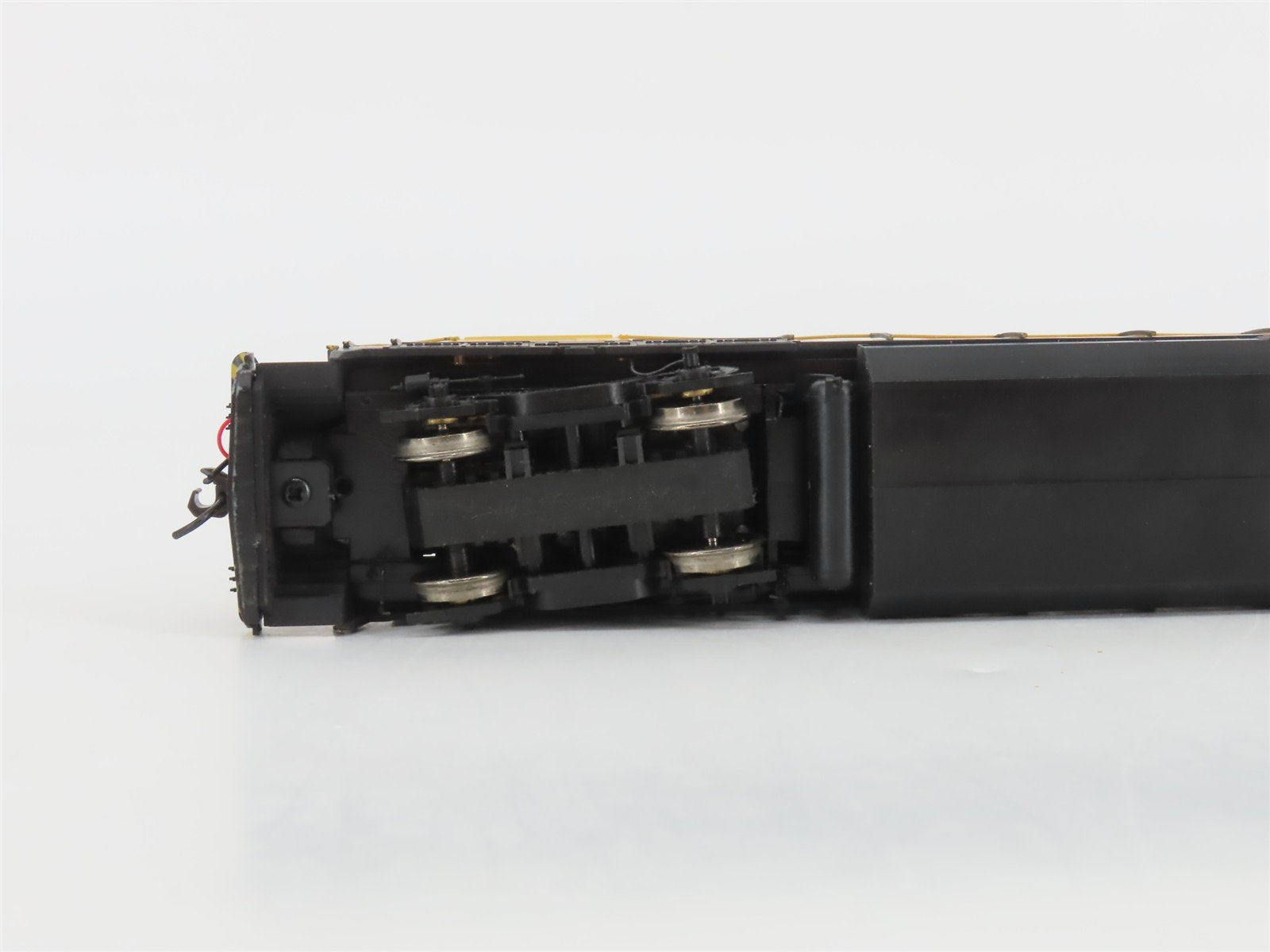 HO Scale Atlas Master NYSW Susquehanna GE Dash 8-40B Diesel #4002 w/ DCC