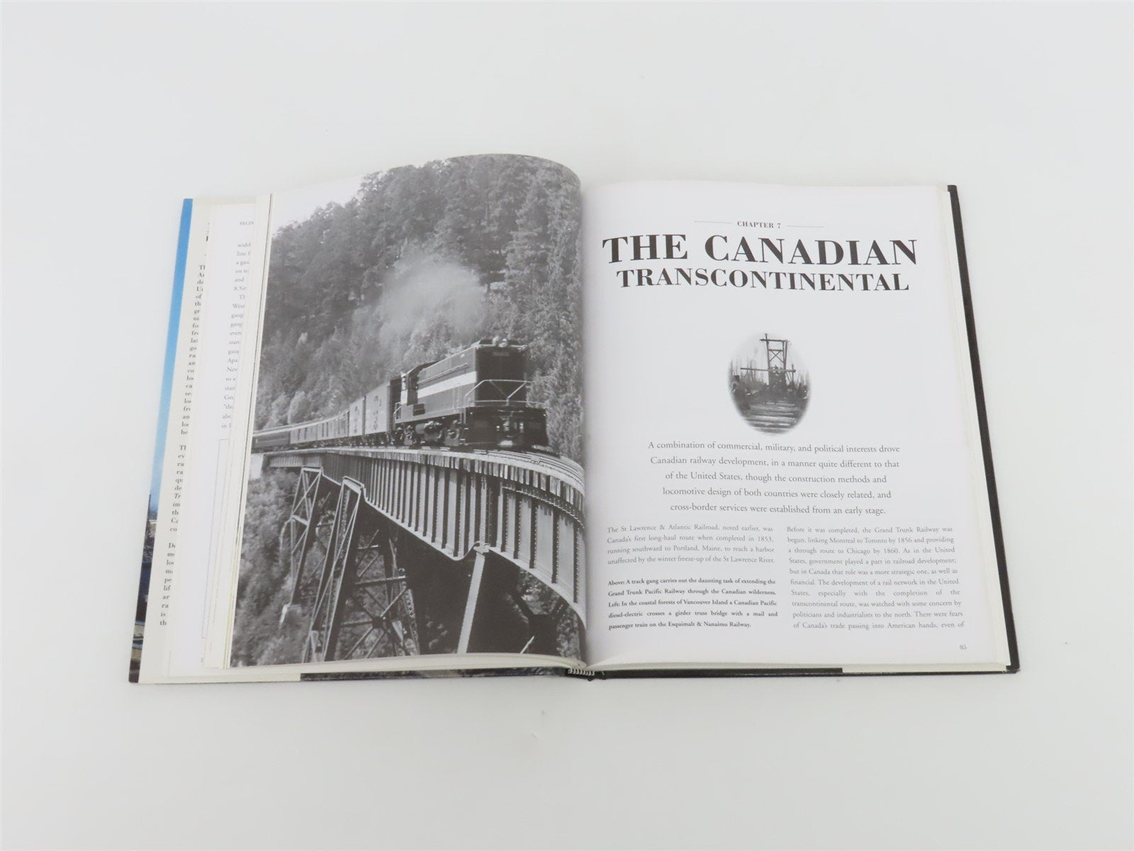 North American Trains by David Ross & Brian Solomon ©2004 HC Book