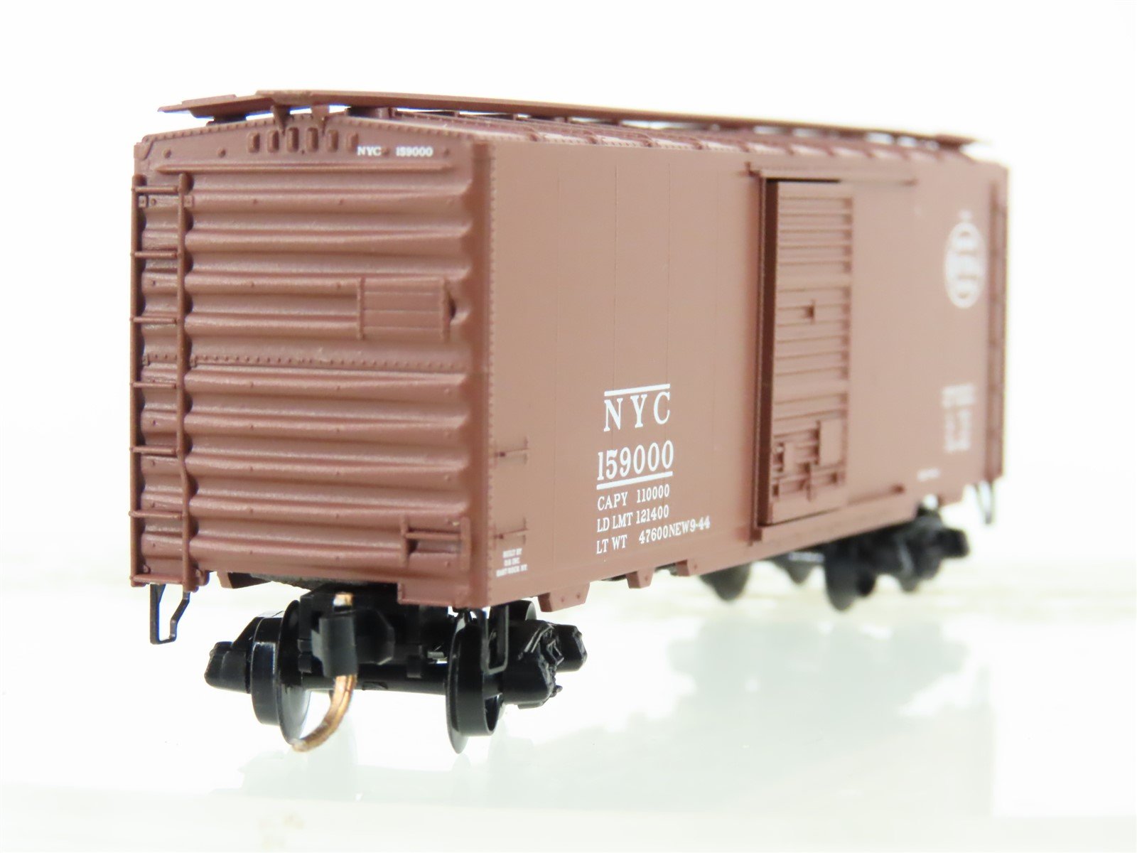 N Micro-Trains MTL 20047 NYC New York Central 40' Single Door Box Car #159000