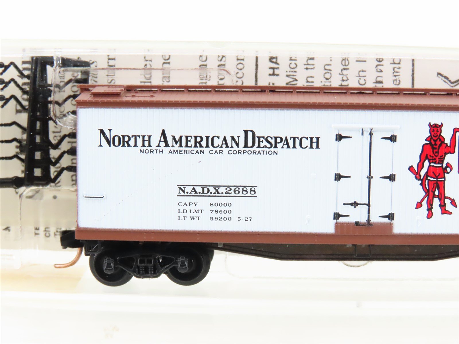 N Scale Micro-Trains MTL 49490 NADX Pluto Water 40' Wood Reefer #2688