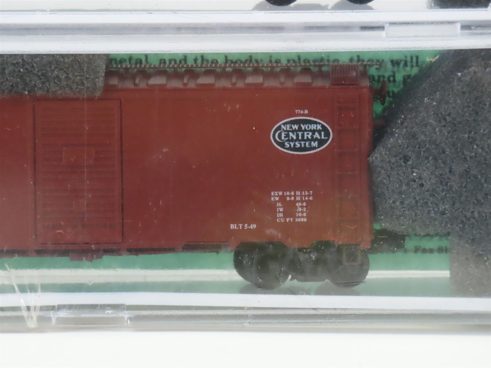 N Deluxe Innovations 14020 NYC P&LE New York Central 40' Box Car 3-Pack Sealed