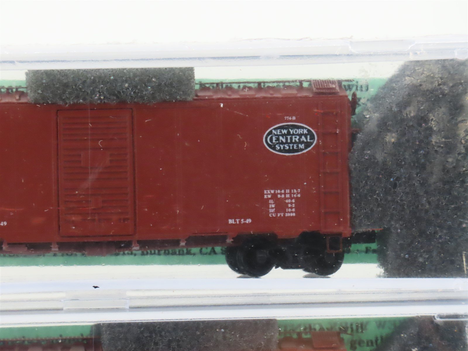 N Deluxe Innovations 14020 P&LE NYC New York Central 40' Box Car 2-Pack Sealed