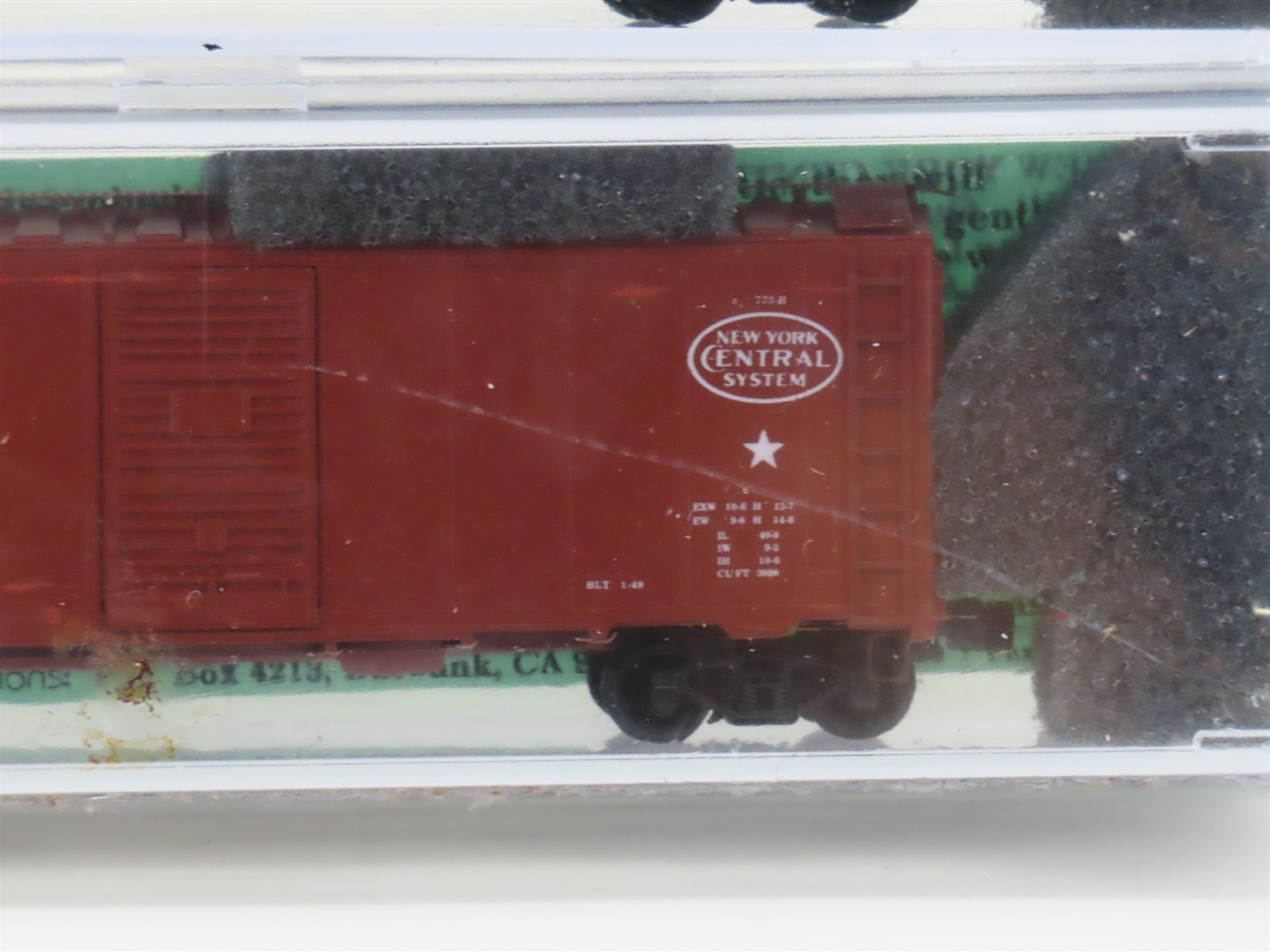 N Deluxe Innovations 14020 P&LE NYC New York Central 40' Box Car 2-Pack Sealed