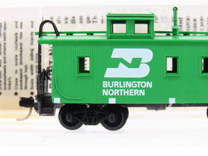 N Scale Micro-Trains MTL 51090 BN Burlington Northern 34' Caboose #10922