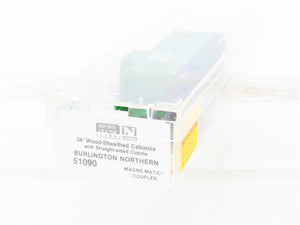 N Scale Micro-Trains MTL 51090 BN Burlington Northern 34' Caboose #10922