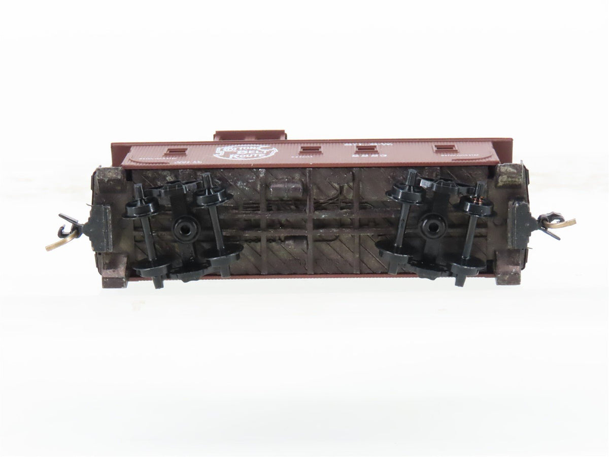 N Scale Micro-Trains MTL 51170 StLSW Cotton Belt Route 34&#39; Caboose #2223