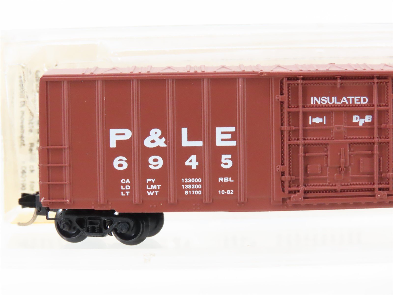 N Scale Micro-Trains MTL 27050 P&LE Pittsburgh & Lake Erie 50' Box Car #6945
