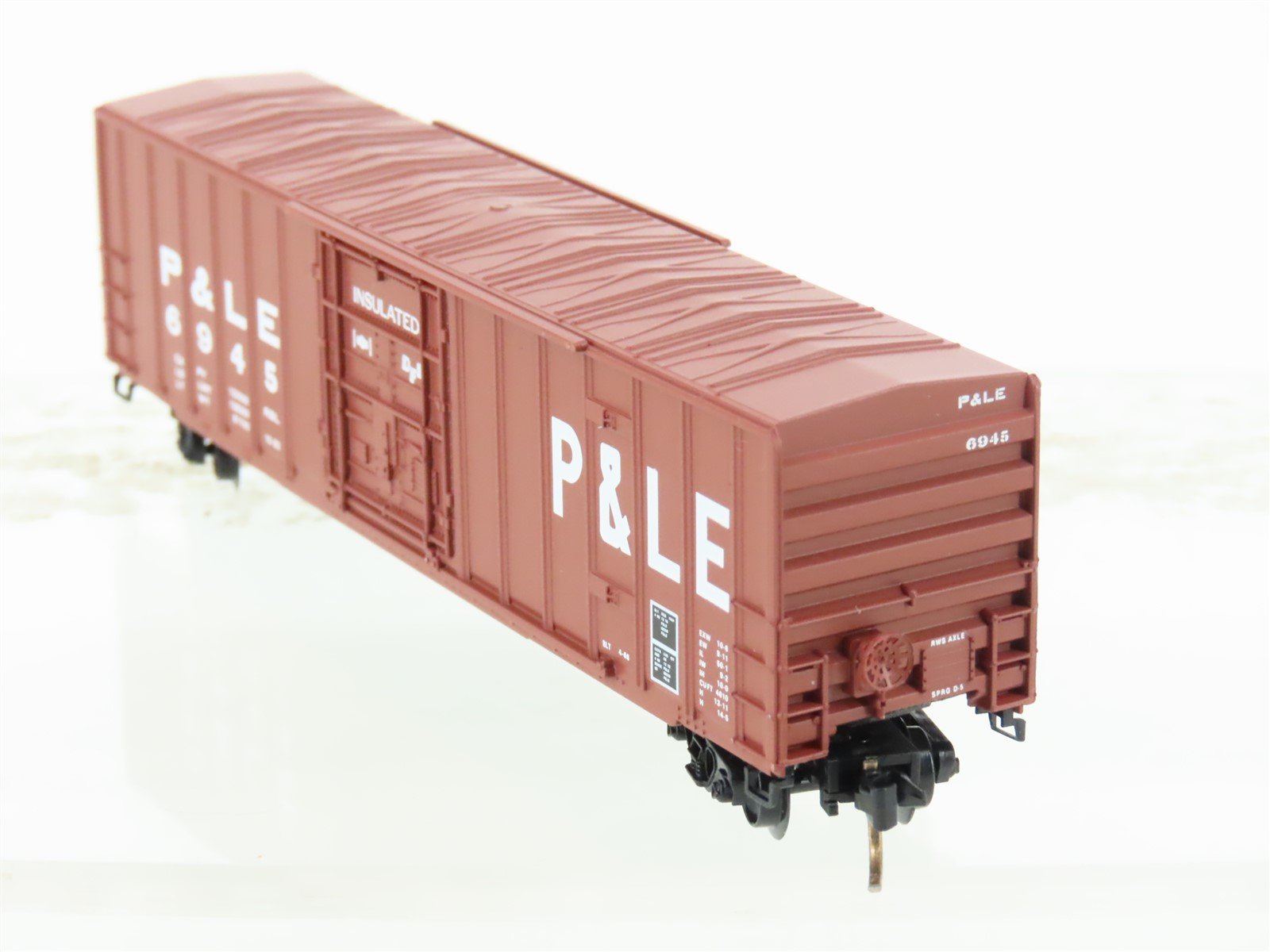 N Scale Micro-Trains MTL 27050 P&LE Pittsburgh & Lake Erie 50' Box Car #6945