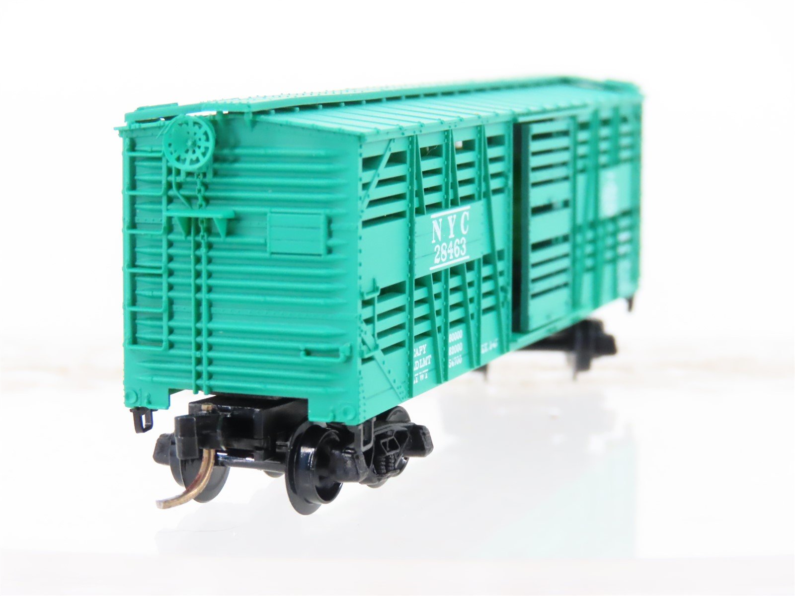 N Scale Kadee Micro-Trains MTL 35040 NYC New York Central 40' Stock Car #28463