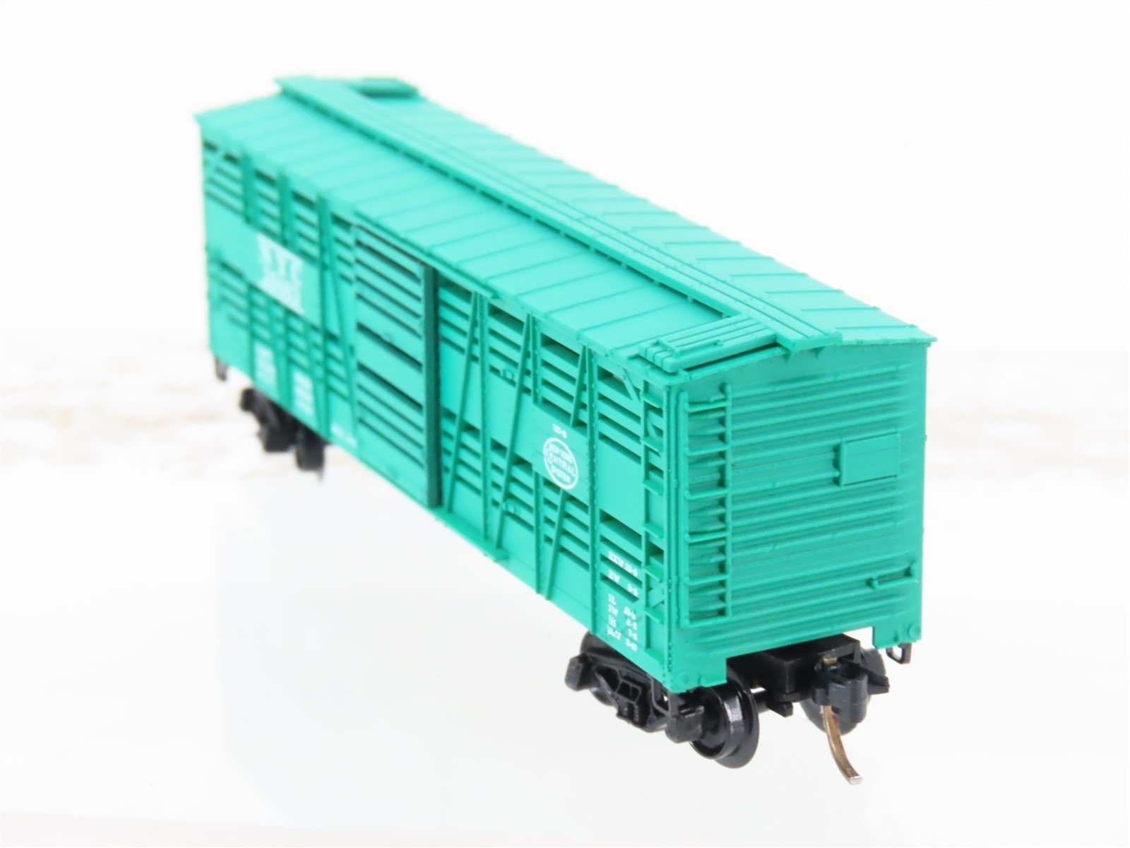 N Scale Kadee Micro-Trains MTL 35040 NYC New York Central 40' Stock Car #28463