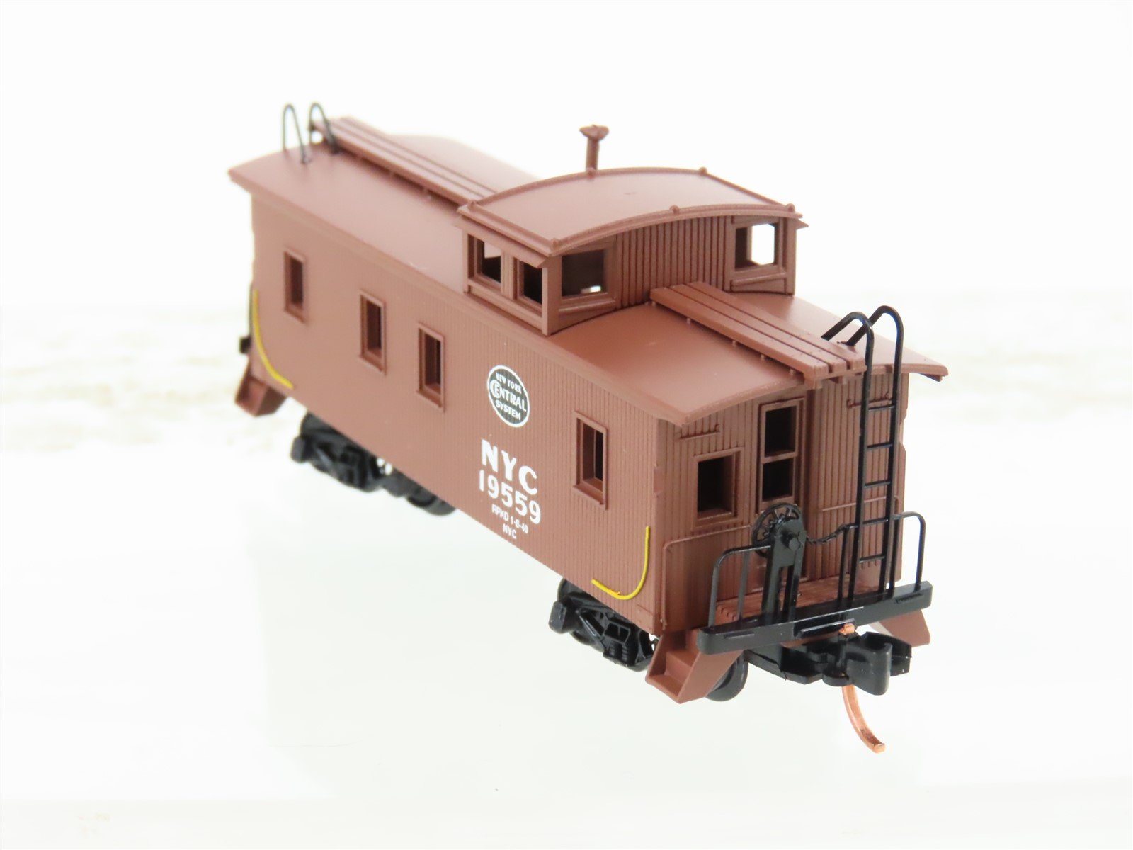 N Scale Micro-Trains MTL 51080 NYC New York Central System 34' Caboose #19559