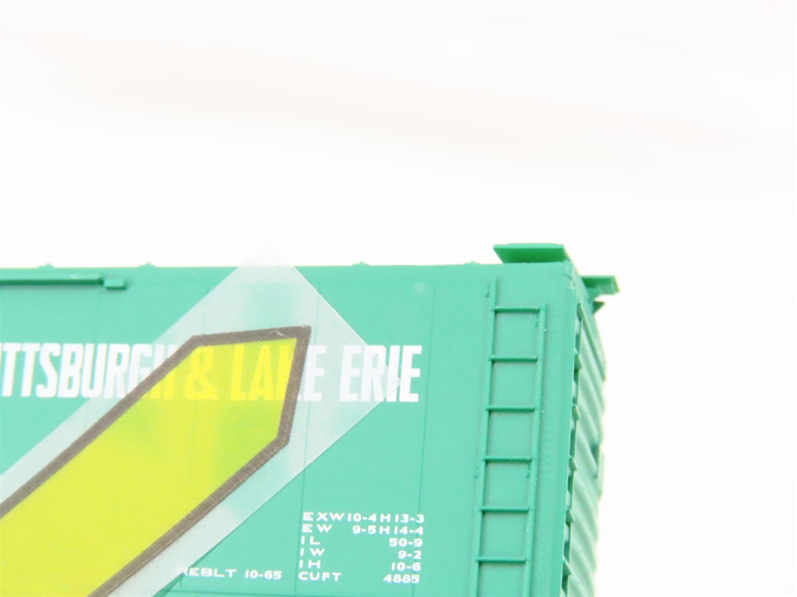 N Scale Micro-Trains MTL 31050 P&LE Pittsburgh & Lake Erie 50' Box Car #23023