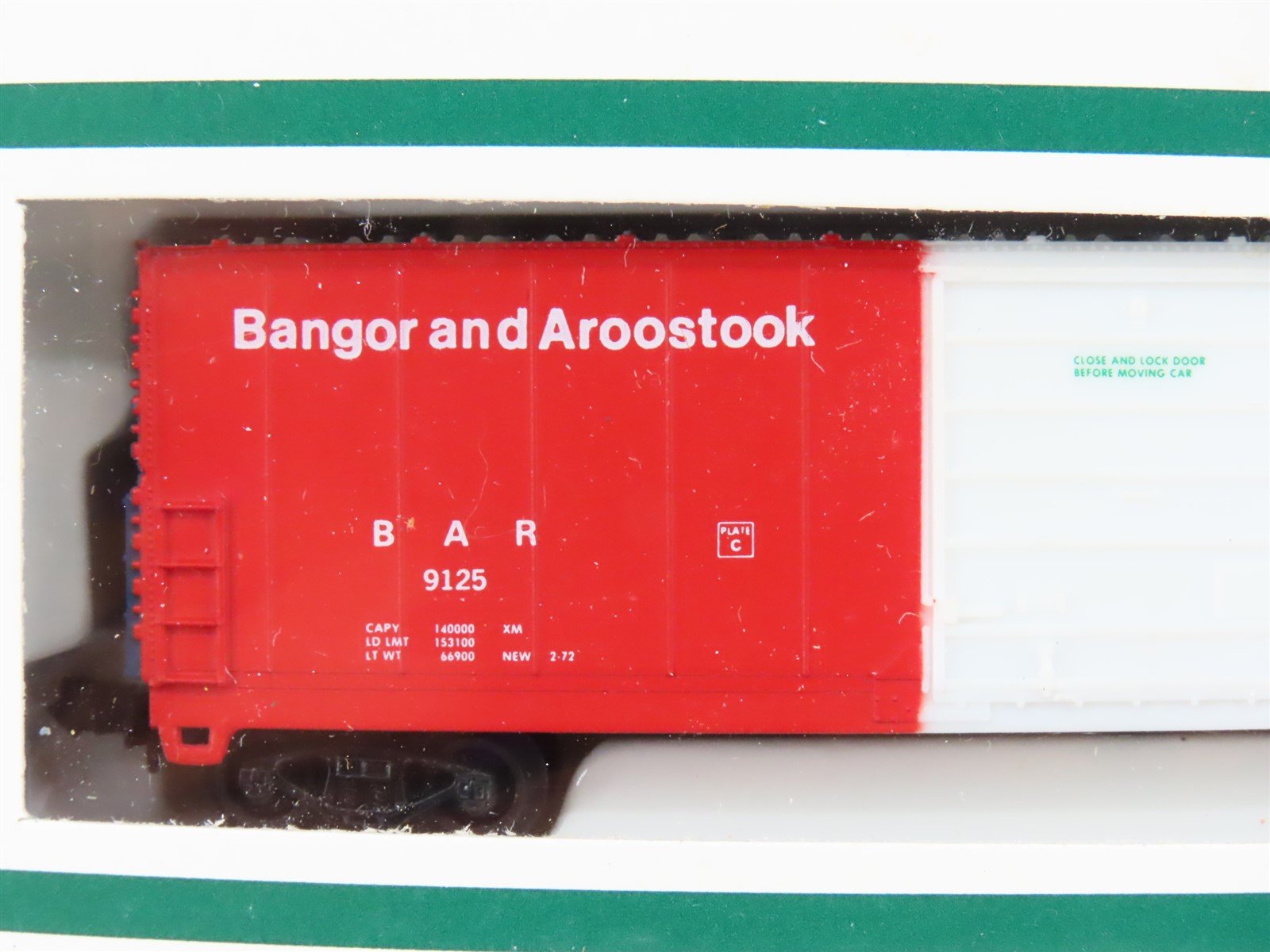 N Scale Industrial Rail 7793 BAR Bangor and Aroostook Single Door Box Car #9125