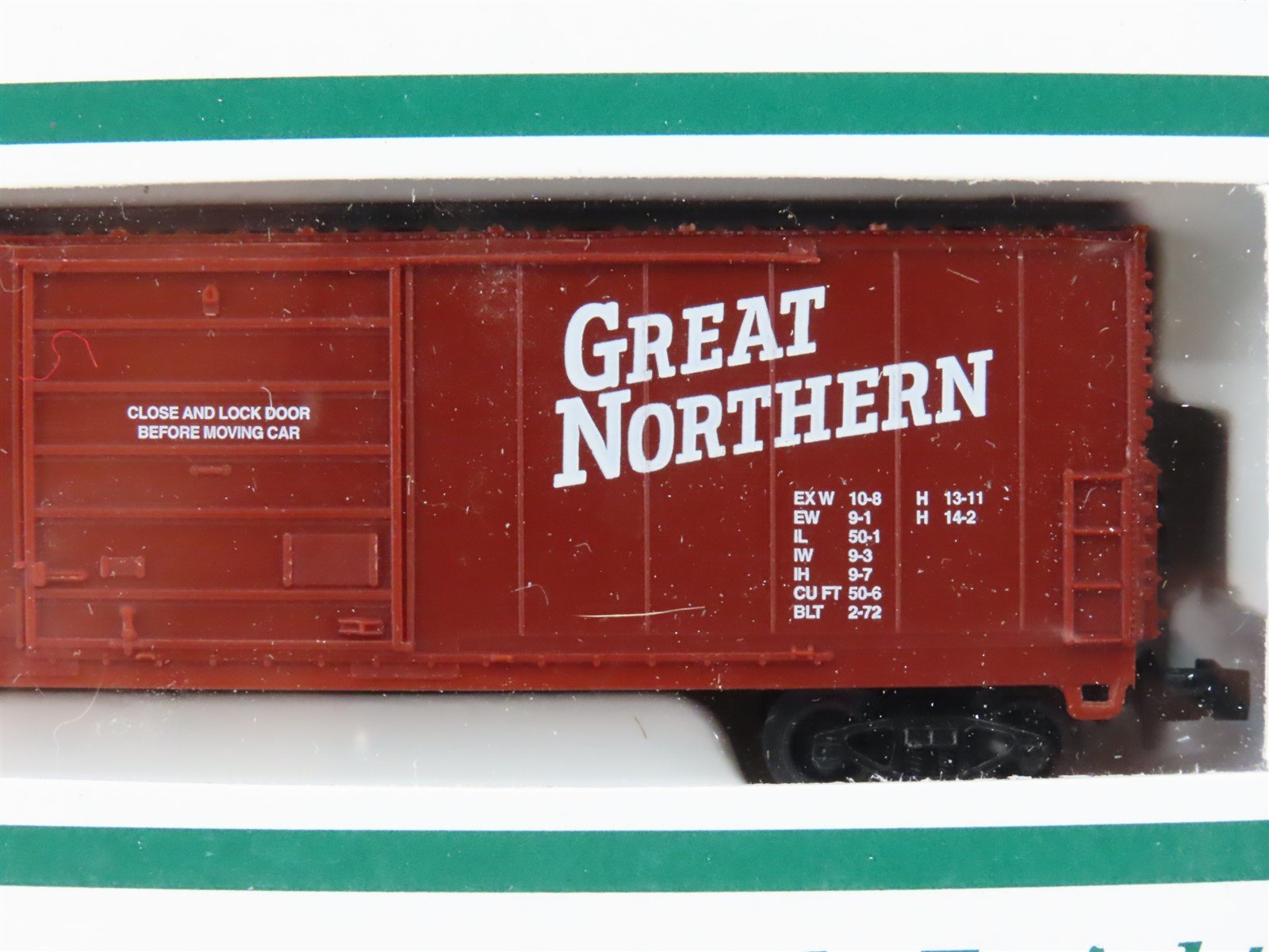 N Scale Industrial Rail 7793 GN Great Northern Single Door Box Car #17879