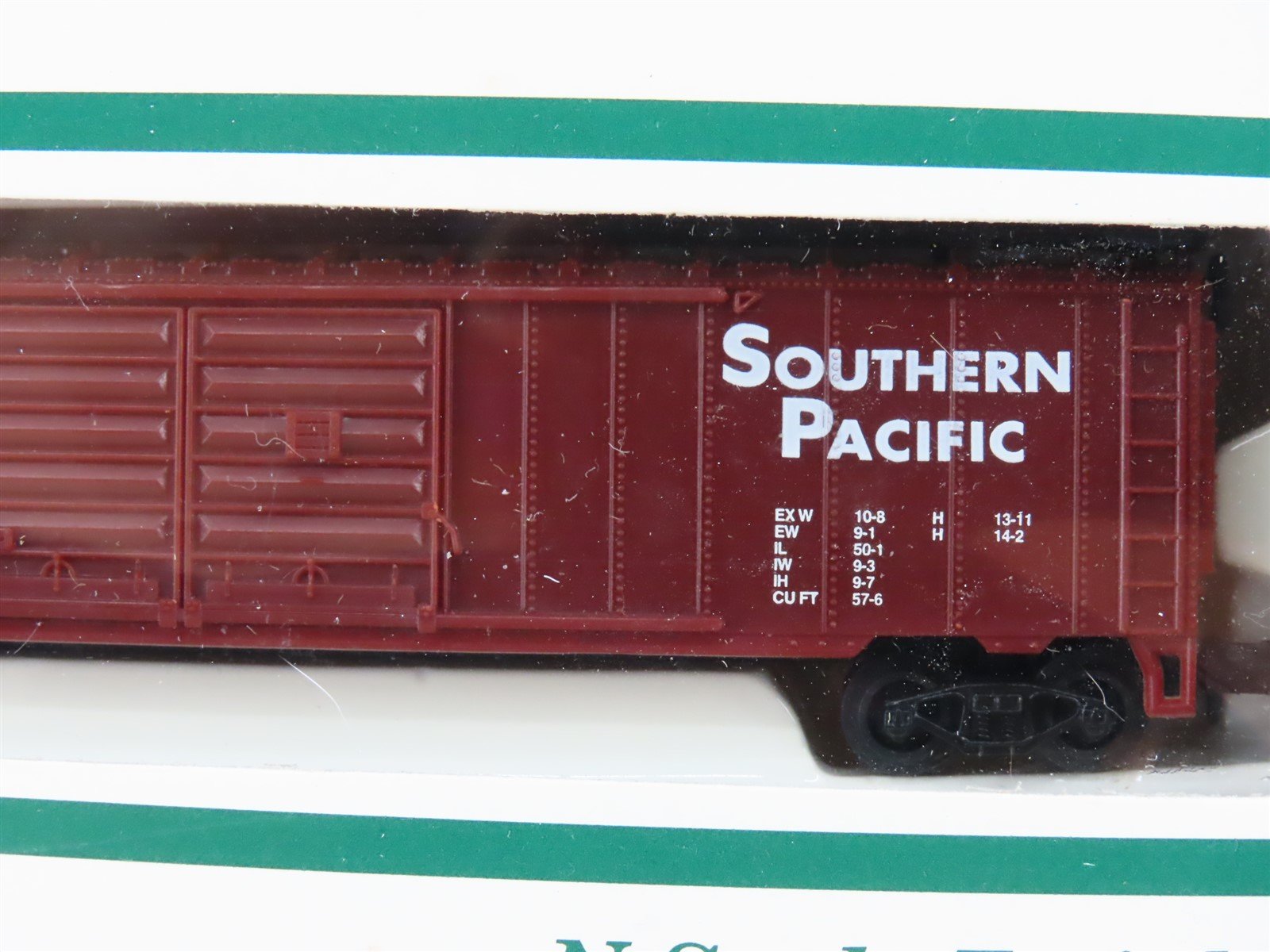 N Scale Industrial Rail 7793 SP Southern Pacific Double Door Box Car #600016