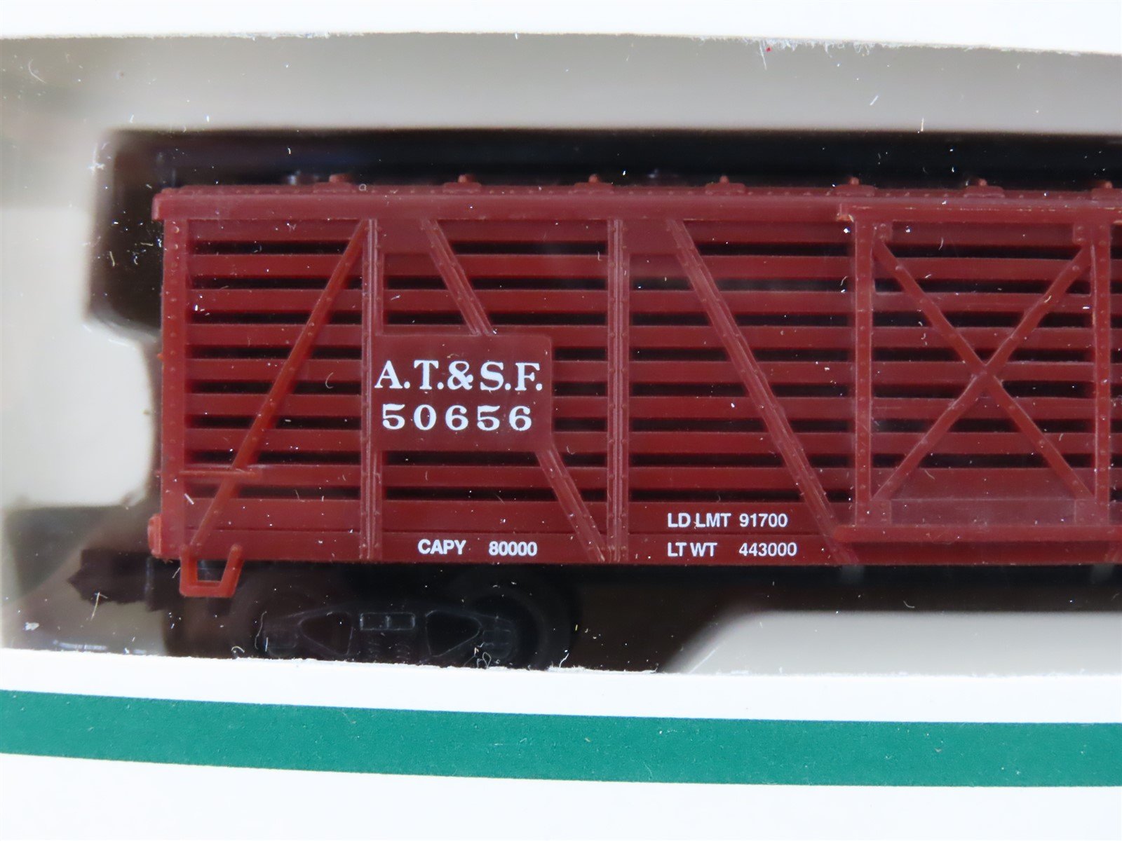 N Scale Industrial Rail 7793 ATSF Santa Fe Railroad Stock Car #50656