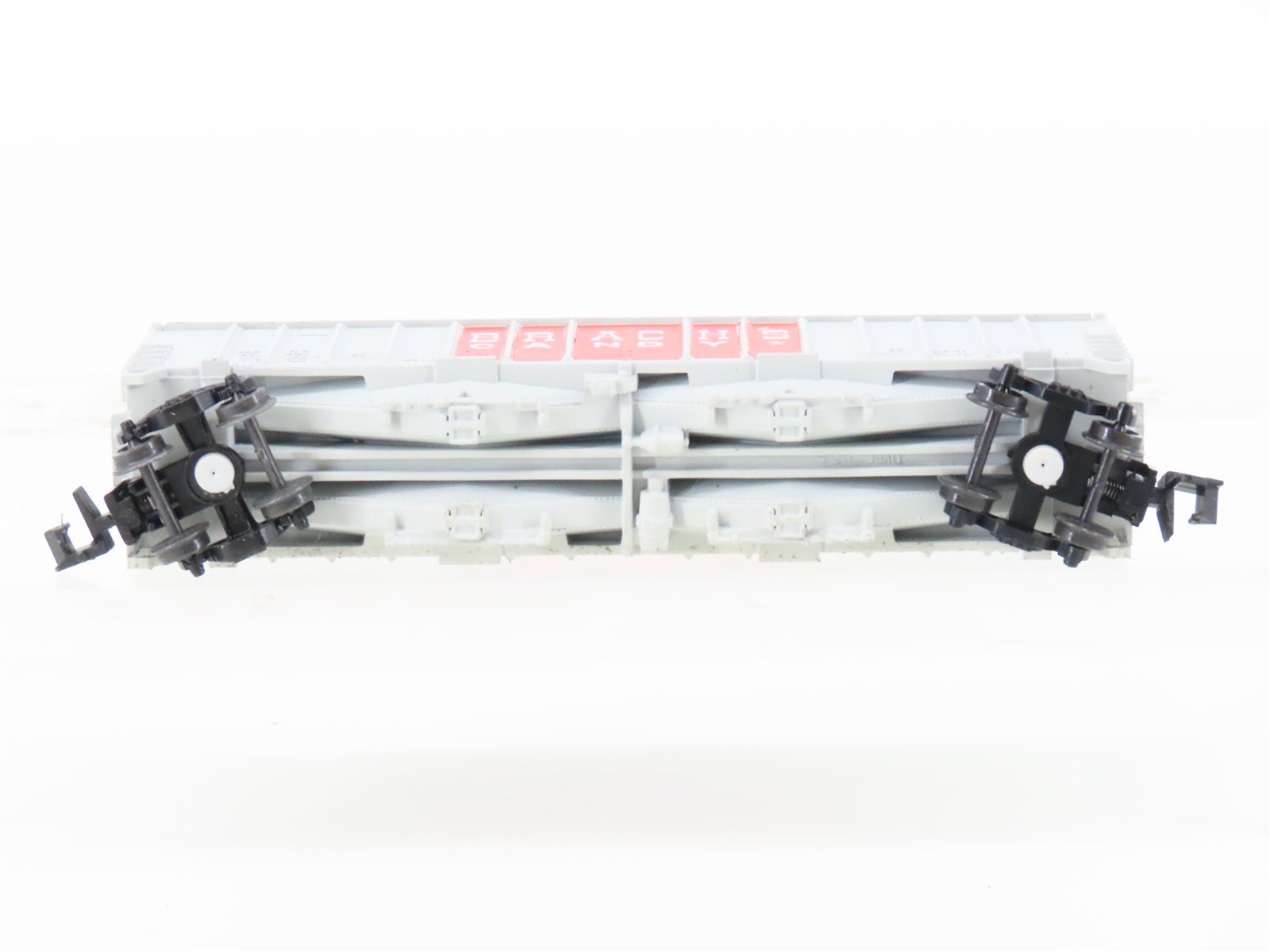 N Delaware Valley Freight Car 231 GACX Brach's Candy 2-Bay Airslide Hopper 47487