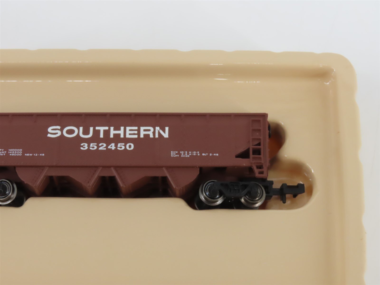 N Scale Bachmann 73660 SOU Southern Railroad 3-Bay 41' Open Hopper #352450