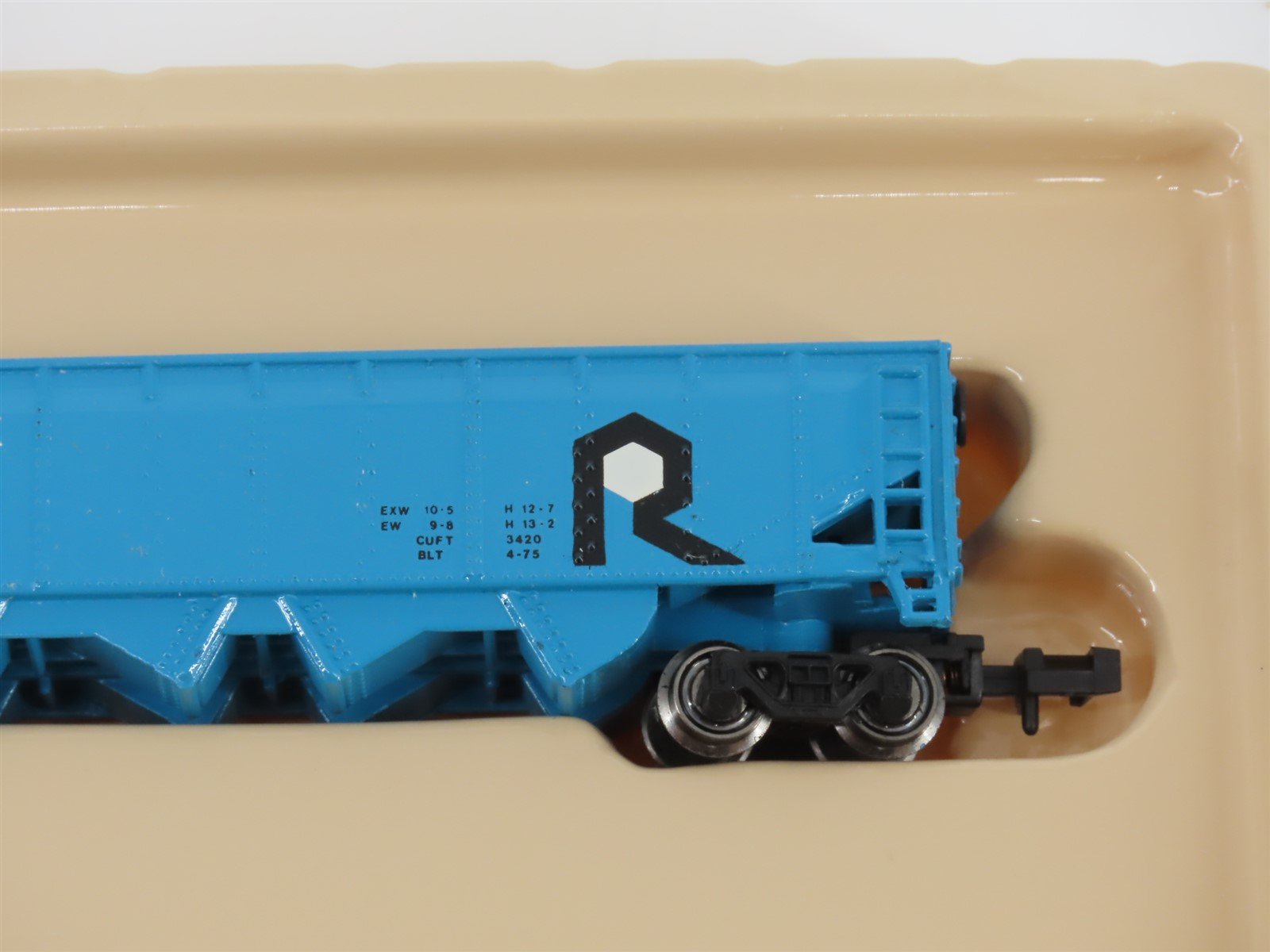 N Scale Bachmann 73660 ROCK 41' Open 4-Bay Hopper #133278