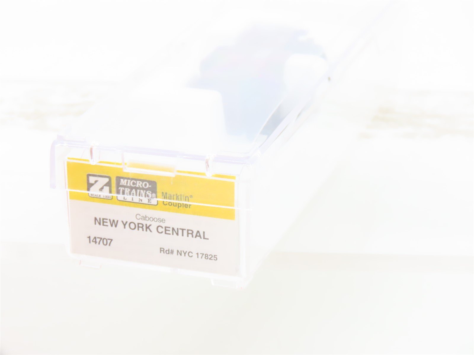 Z Scale Micro-Trains MTL 14707 NYC New York Central Caboose #17825