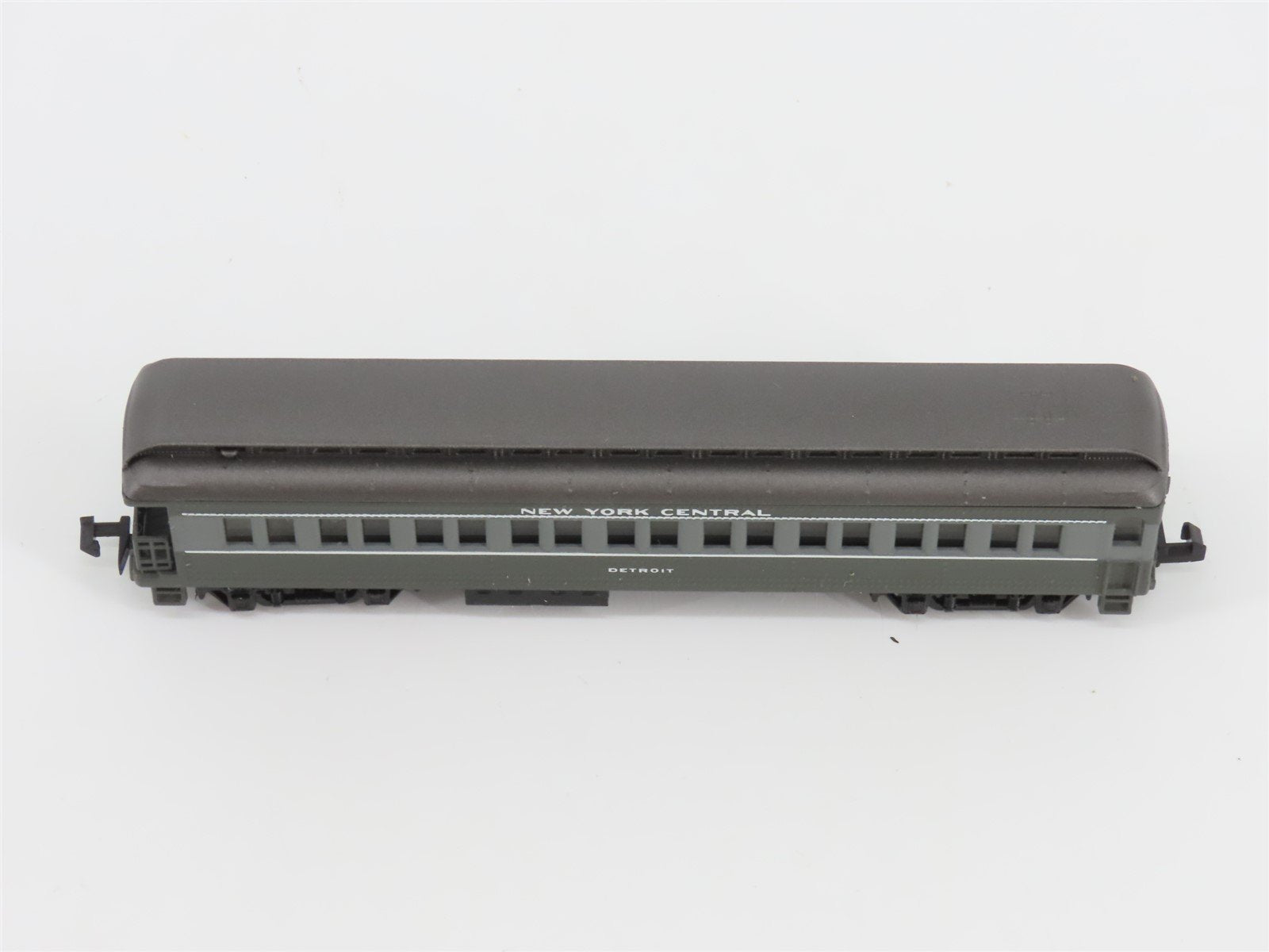N Scale Bachmann Plus 13156 NYC New York Central Observation Passenger 